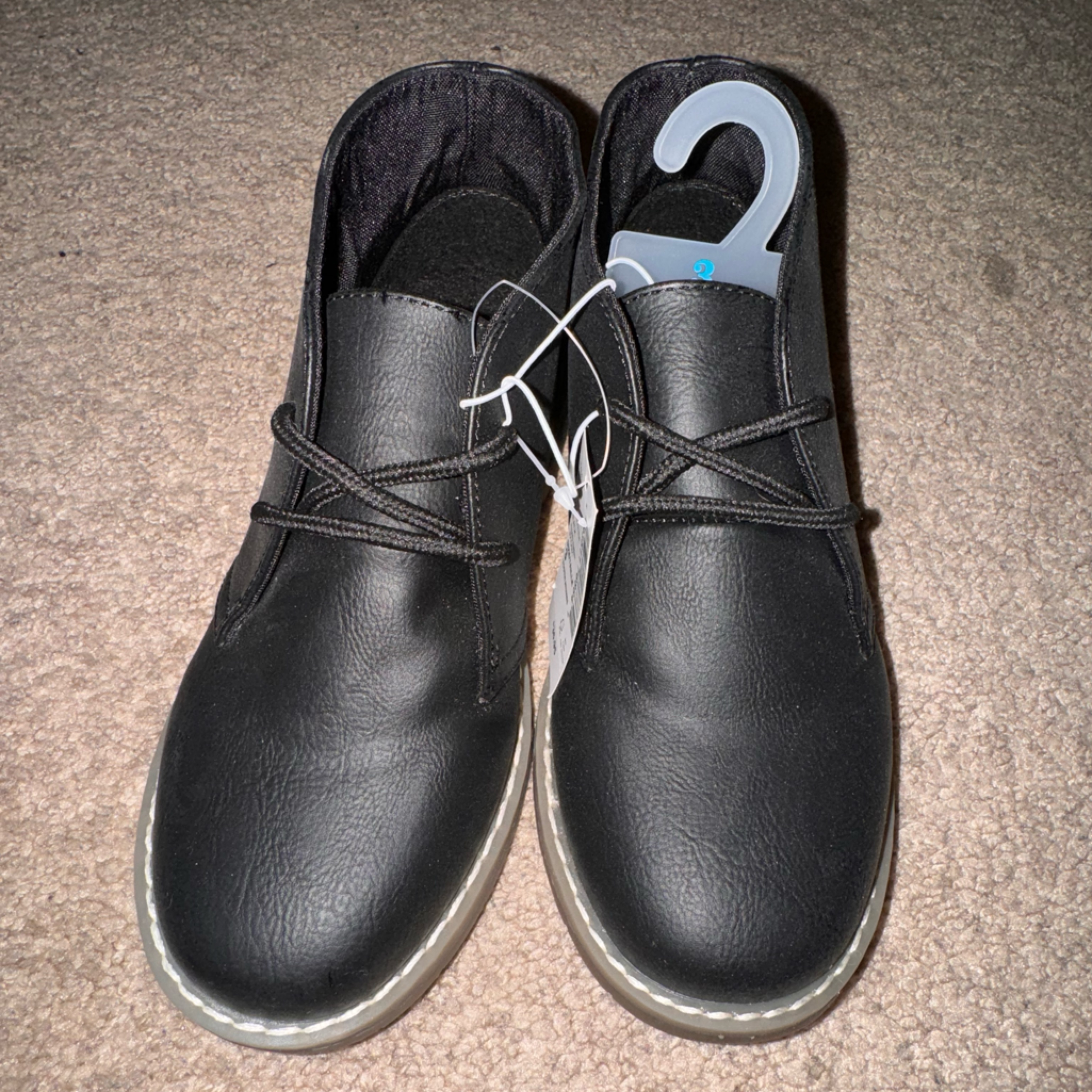 The Children’s Place Boys Youth Size 3